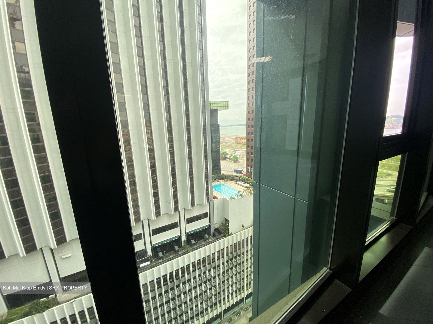 Hub Synergy Point (D2), Office #423517451